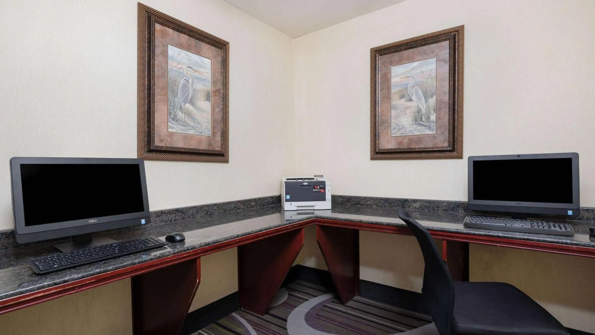 La Quinta By Wyndham Savannah Airport - Pooler Hotel