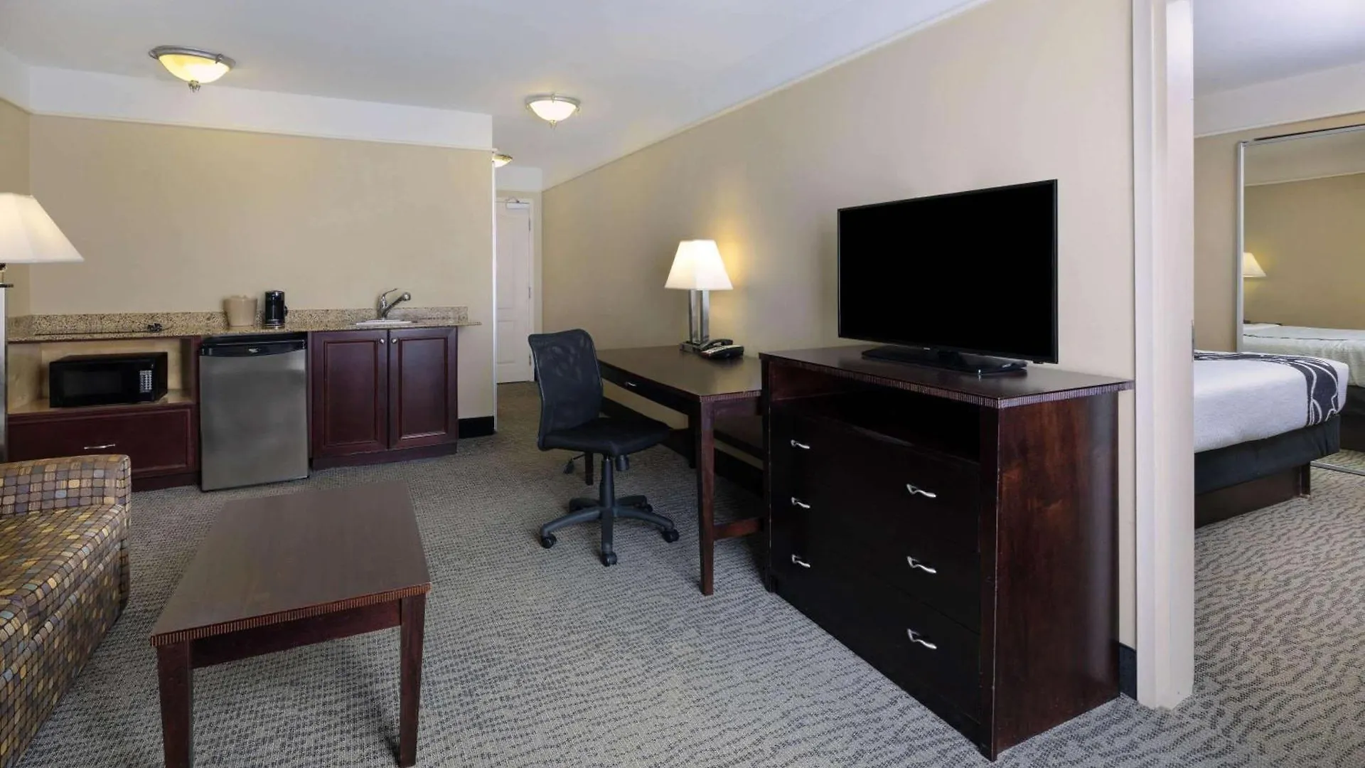 La Quinta By Wyndham Savannah Airport - Pooler